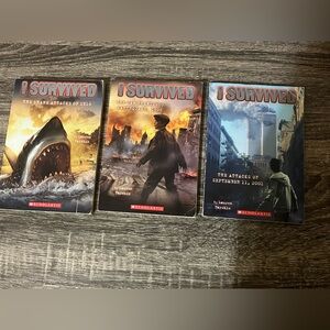 Scholastic I Survived Book Trio - Dramatic Covers